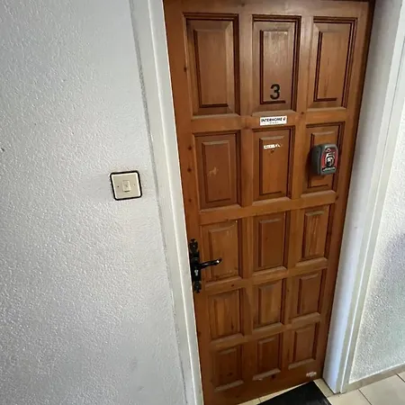 Proche Apartment Roses